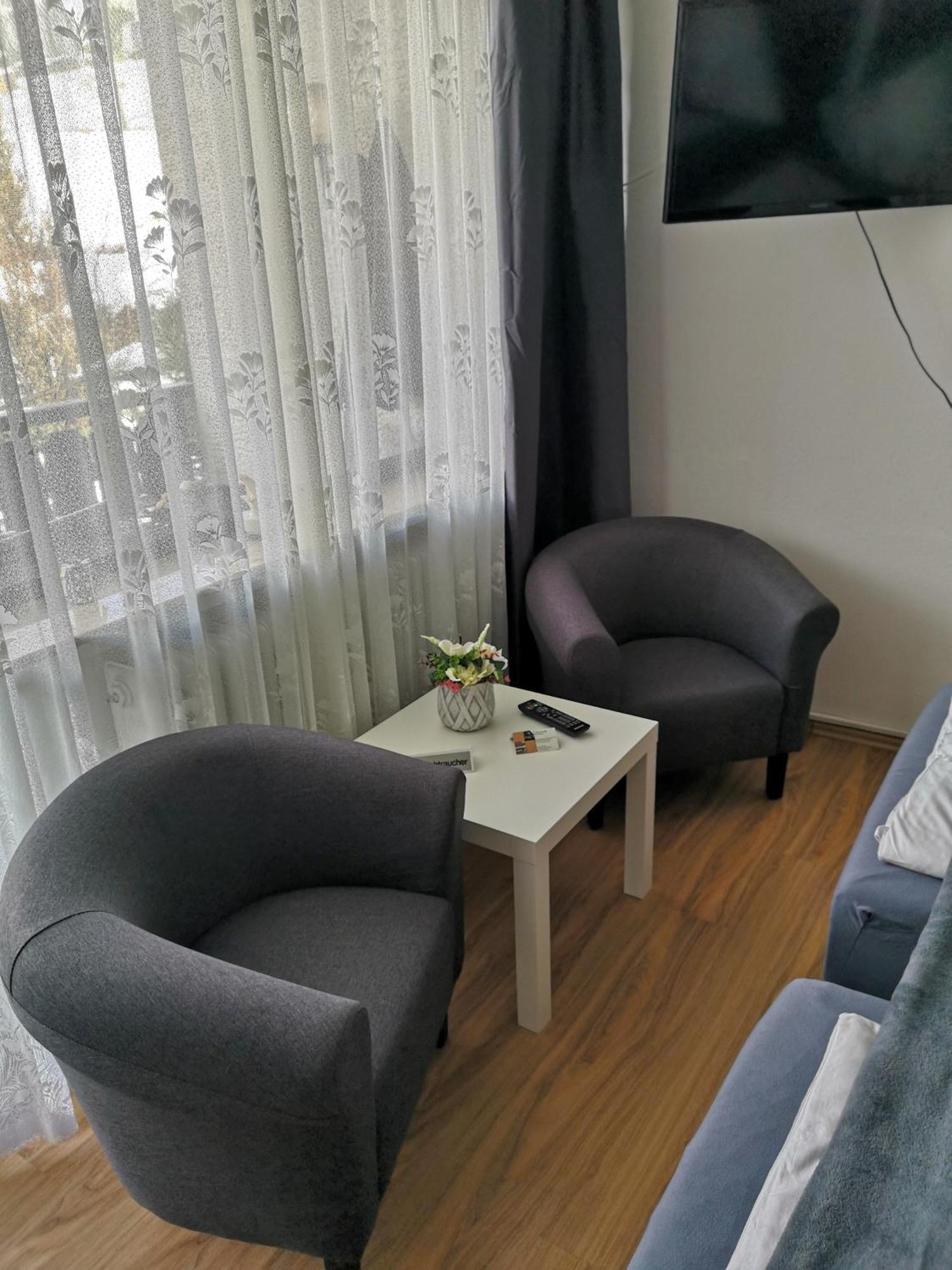 Hotel Waldsee 瓦尔达赫陶 外观 照片